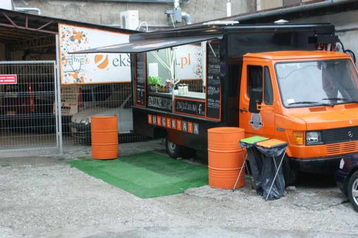 Burger Tata - Kraków Krupnicza 8 - burgery z vana (1)