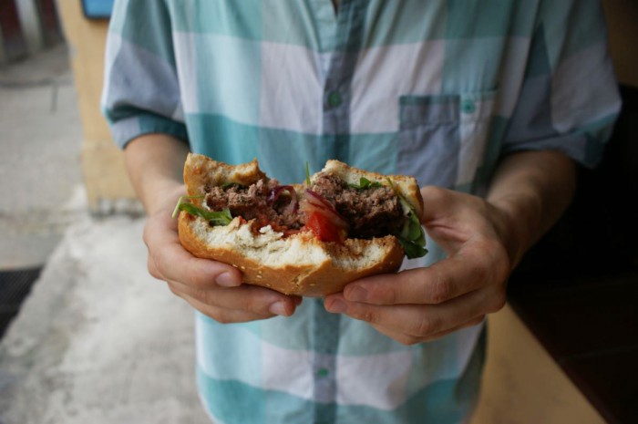 Burger Tata - Kraków Krupnicza 8 - burgery z vana (7)